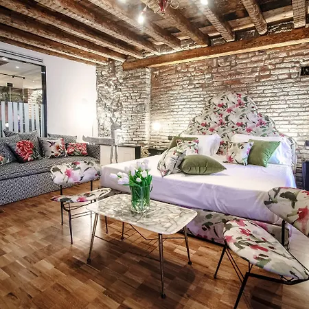 게스트하우스 Vitrum - Luxury