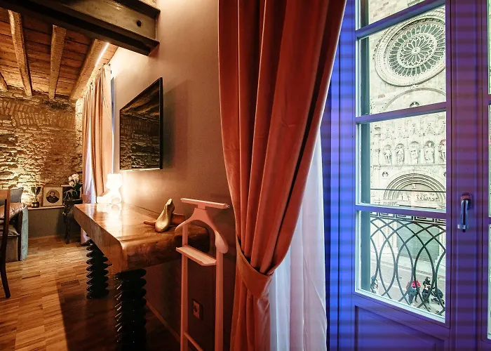 Vitrum - Luxury Affittacamere 4*